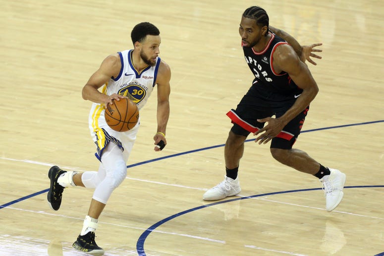 Steph Curry and Kawhi Leonard