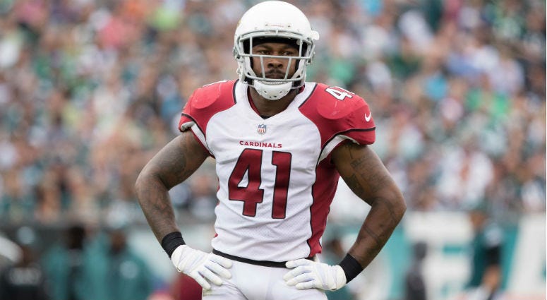 Antoine Bethea in a game against the Philadelphia Eagles at Lincoln Financial Field. 
