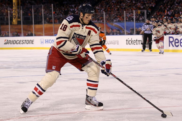 The Rangers edged the Flyers, 3-2, in the 2012 Winter Classic.