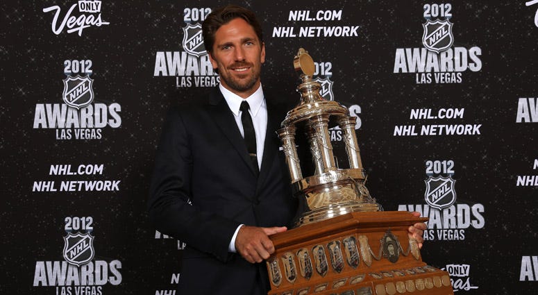 Henrik Lundqvist of the New York Rangers poses after winning the Vezina Trophy during the 2012 NHL Awards at the Encore Theater at the Wynn Las Vegas on June 20, 2012 in Las Vegas.