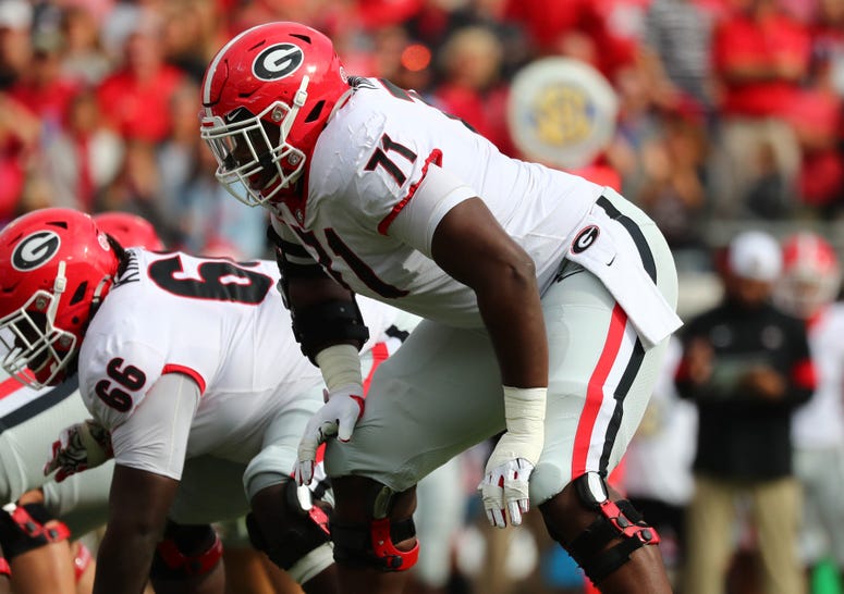 Georgia OT Andrew Thomas gets set at the line of scrimmage. 