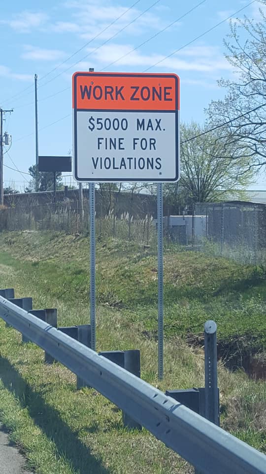 85-385 Gateway fines sign